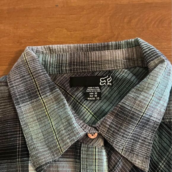 Fox button up plaid womens medium - Picture 3 of 5
